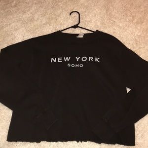 CROPPED NEW YORK SOHO BLACK SWEATSHIRT